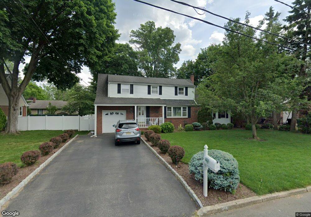 718 Evans St, Paramus, NJ 07652 - photo 1