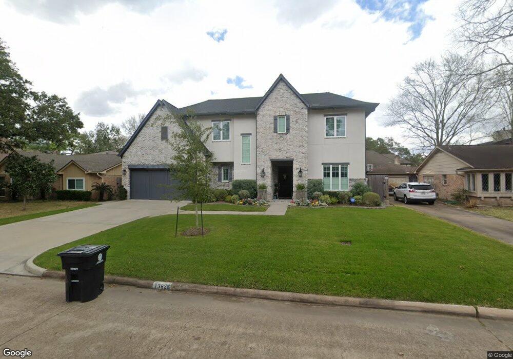 13826 Saint Marys Ln, Houston, TX 77079 - photo 1