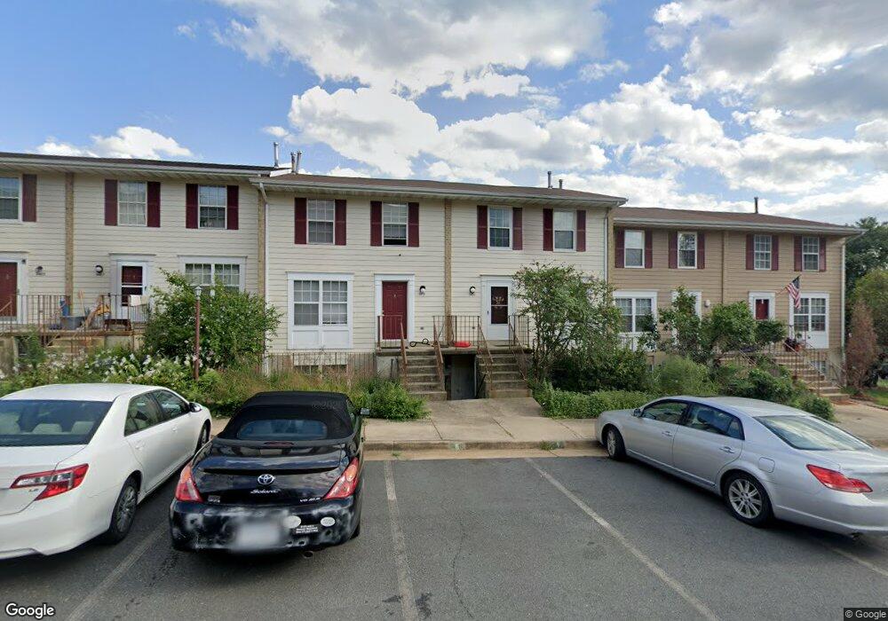 9489 Linden Leaf Ct, Fairfax, VA 22031 - photo 1