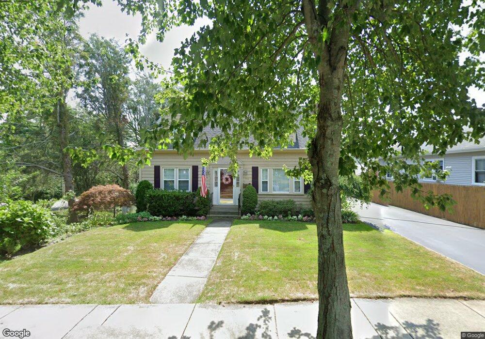 254 Maple Ave, Barrington, RI 02806 - photo 1