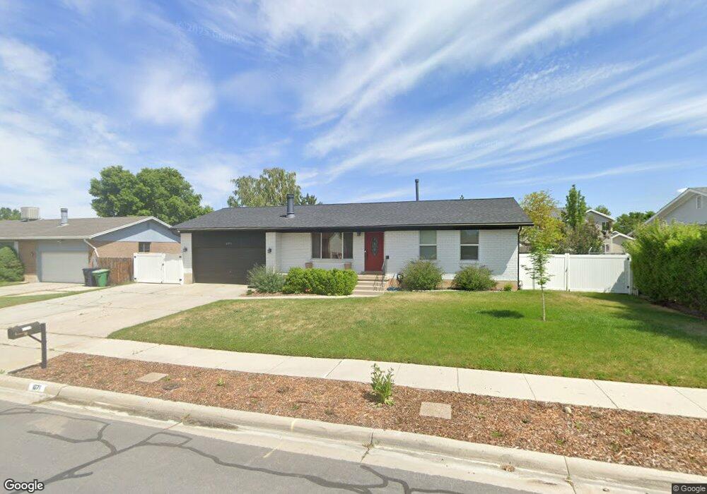 1071 Kirkwood Way, Sandy, UT 84094 - photo 1