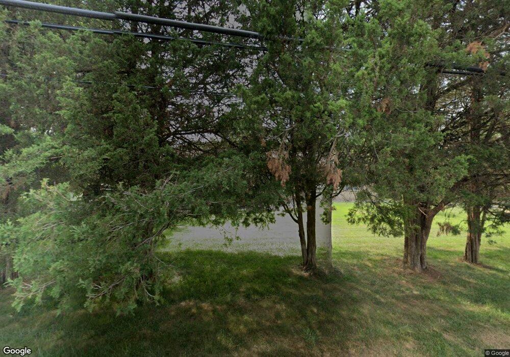 1940 Riverbend Rd, Allentown, PA 18103 - photo 1