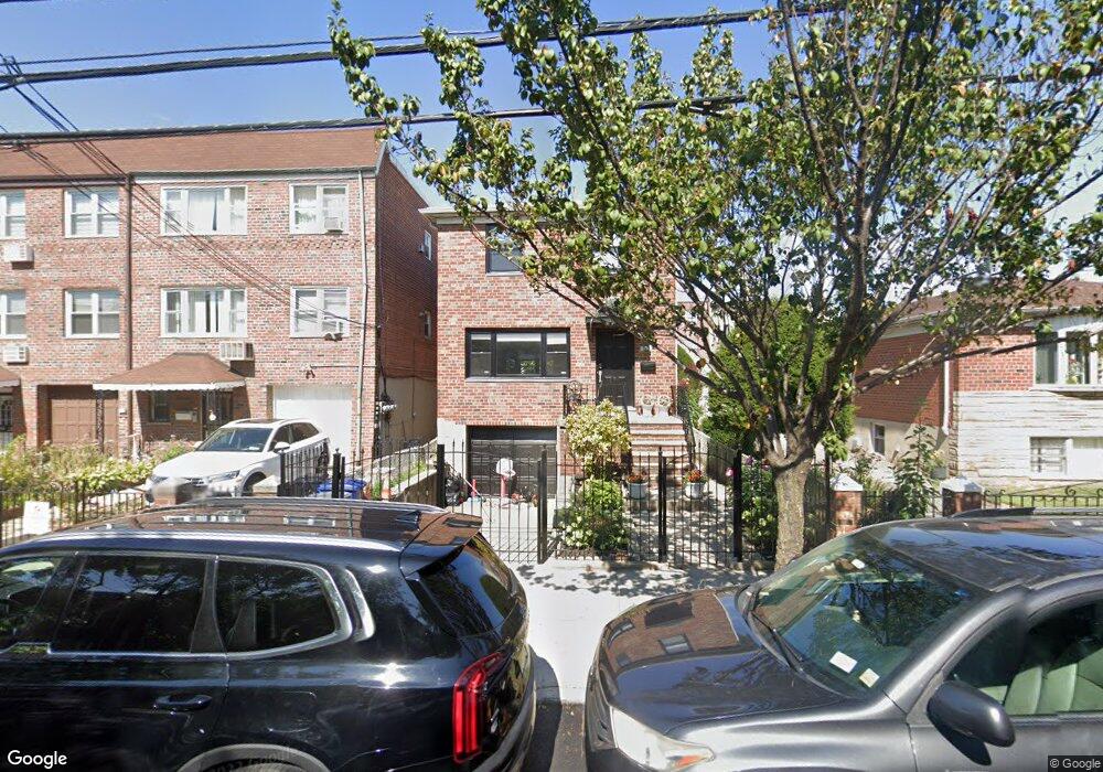 2822 48th St, Astoria, NY 11103 - photo 1