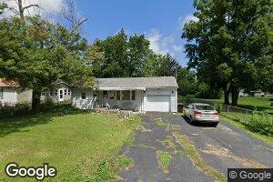 432 W Shumway St, Bement, IL 61813