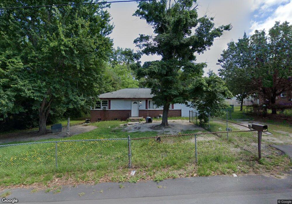 1423 Davis St, Camden, SC 29020 - photo 1