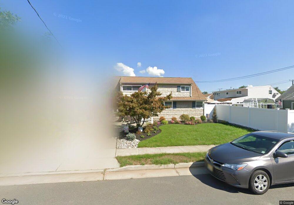 76 Laurel St, Carteret, NJ 07008 - photo 1