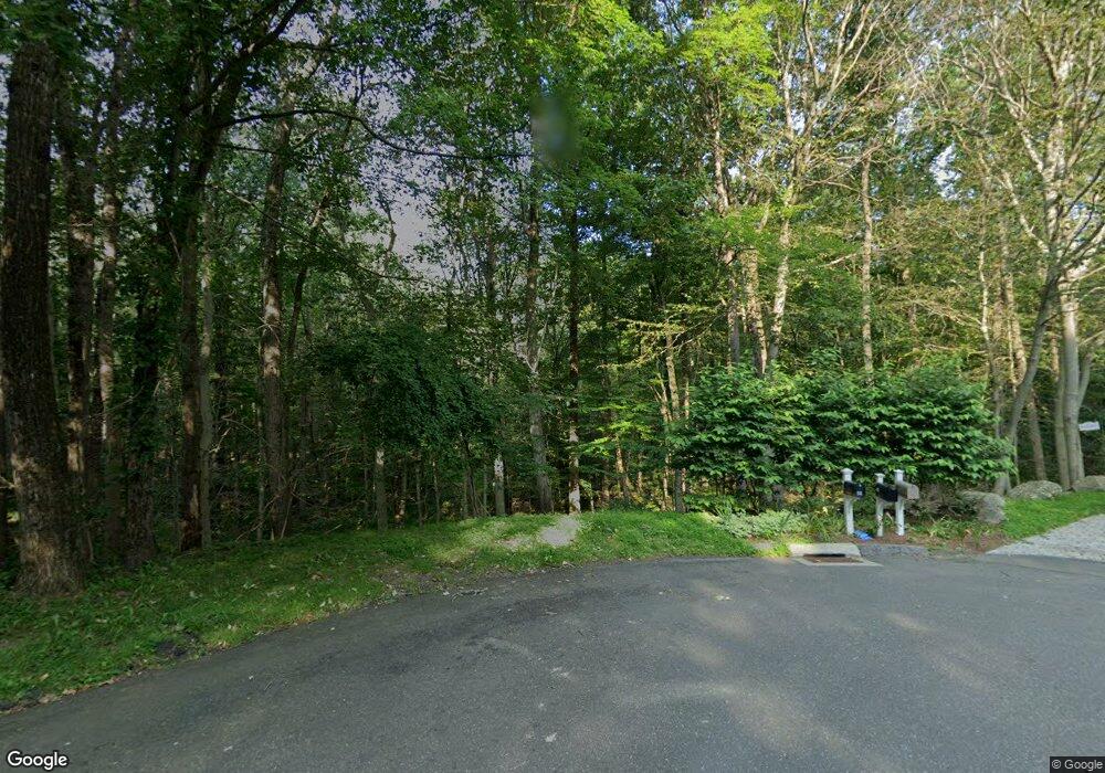 49 S Ridge Ct, Ridgefield, CT 06877 - photo 1