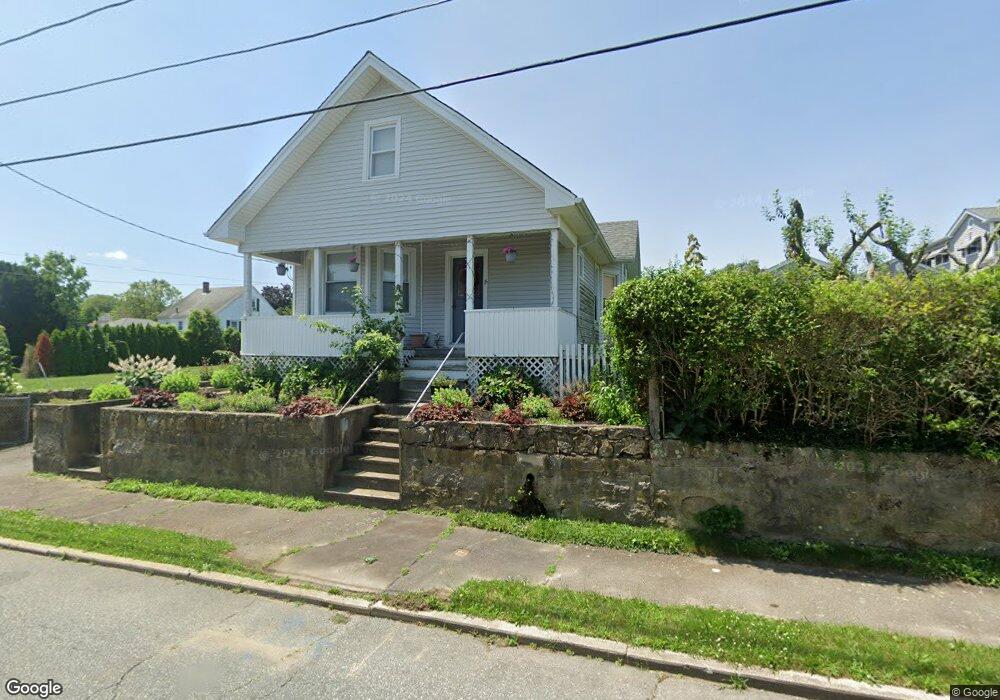 15 Ashley St, South Dartmouth, MA 02748 - photo 1