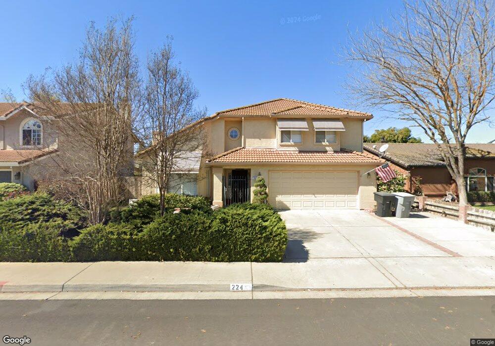 224 Fairwood Dr, Oakdale, CA 95361 - photo 1