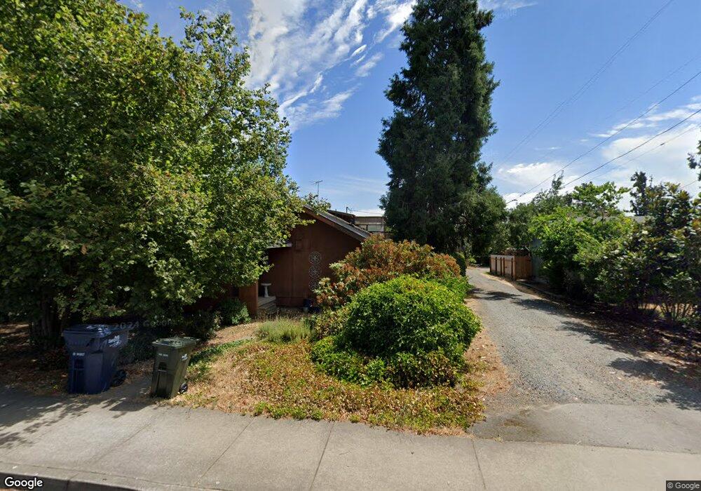 268 N 5th St, Creswell, OR 97426 - photo 1