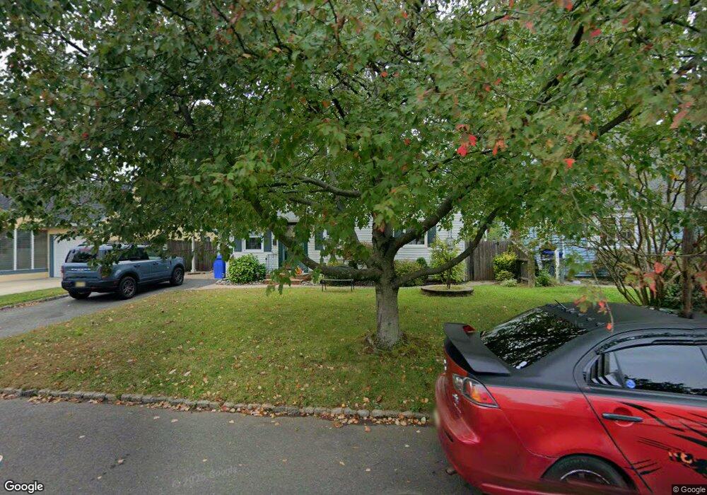 310 West Ln, Clark, NJ 07066 - photo 1