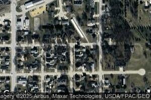 11 E Gardner St, New Hampton, IA 50659