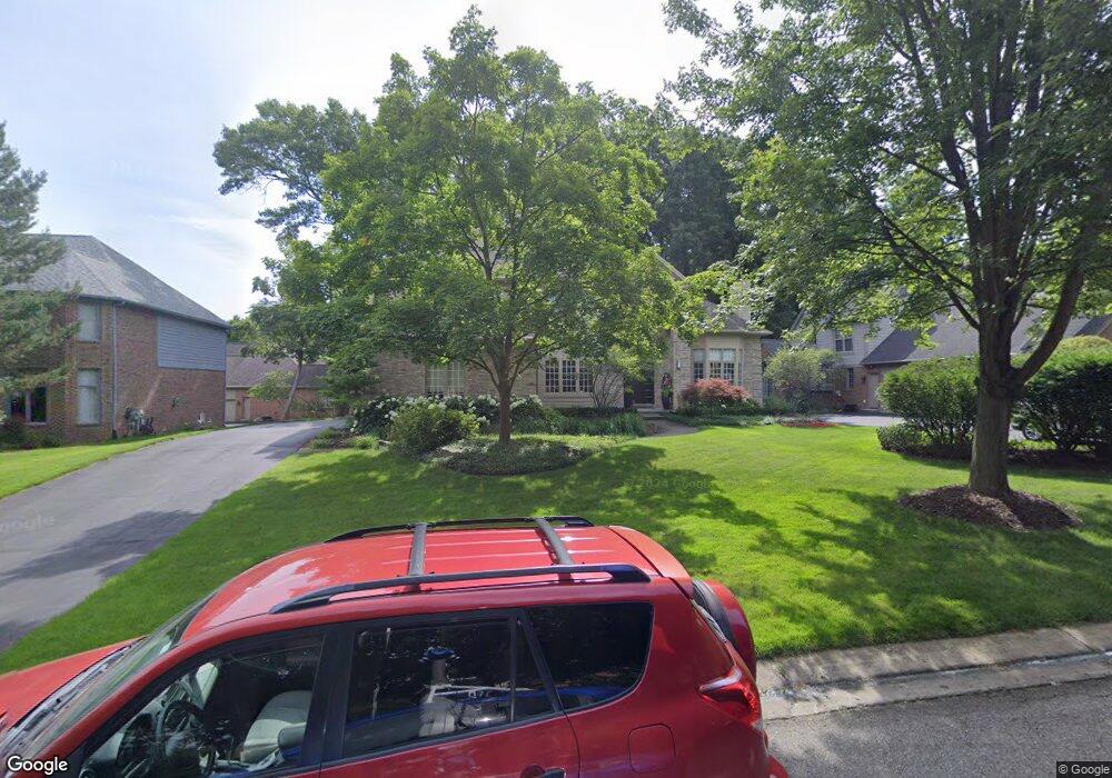 3367 Fox Woods Ct, West Bloomfield, MI 48324 - photo 1