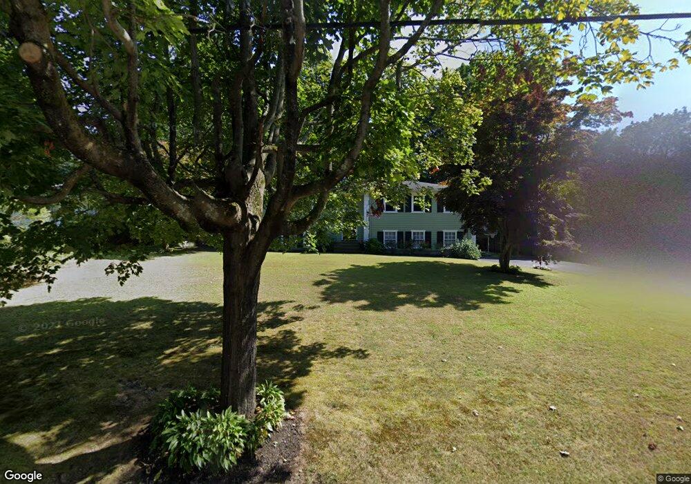 20 Winthrop Rd, Hingham, MA 02043 - photo 1