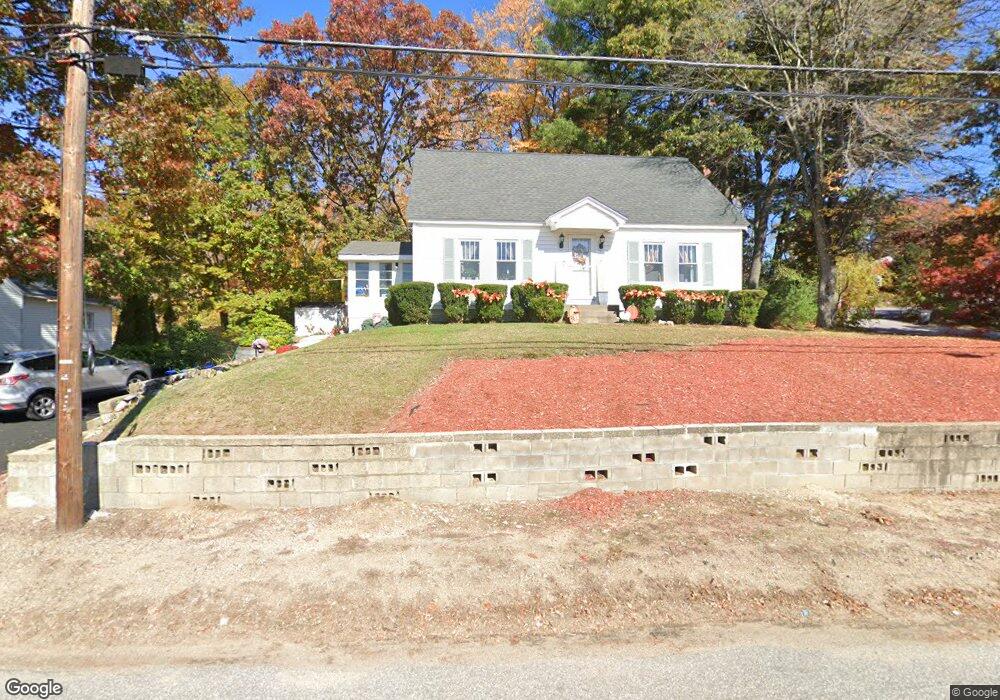 551 Arah St, Hooksett, NH 03106 - photo 1