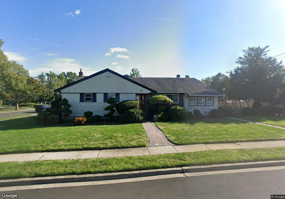 1 Marta Ln, Syosset, NY 11791 - photo 1