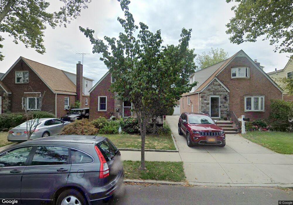 13836 62nd Rd, Flushing, NY 11367 - photo 1