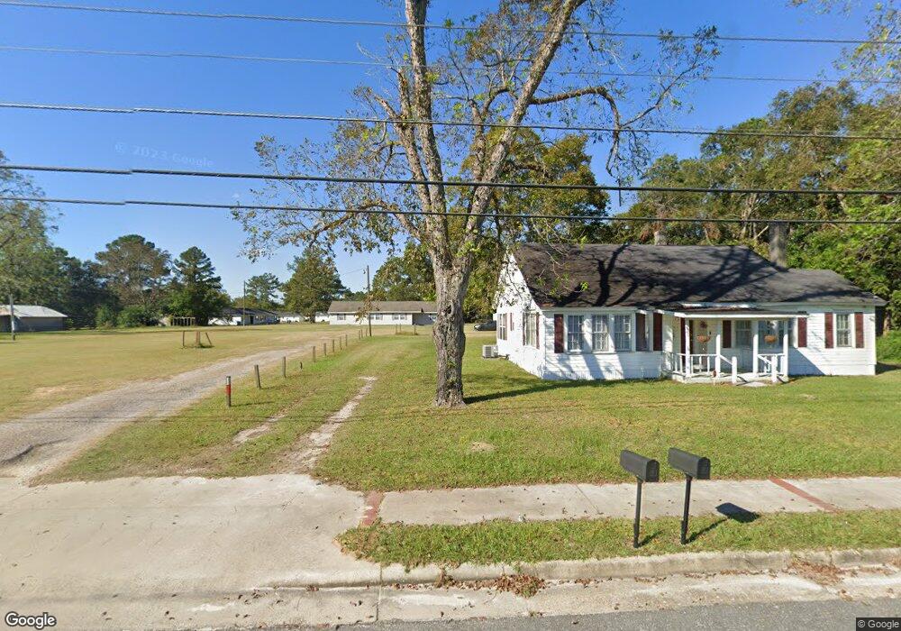 3835 Jamestown Rd, Waycross, GA 31503 - photo 1