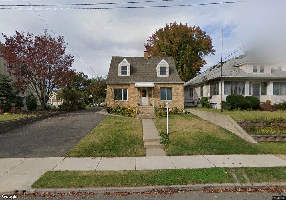 147 Plauderville Ave, Garfield, NJ 07026 - photo 1