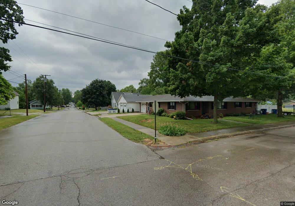 213 N Slate St, Culver, IN 46511 - photo 1