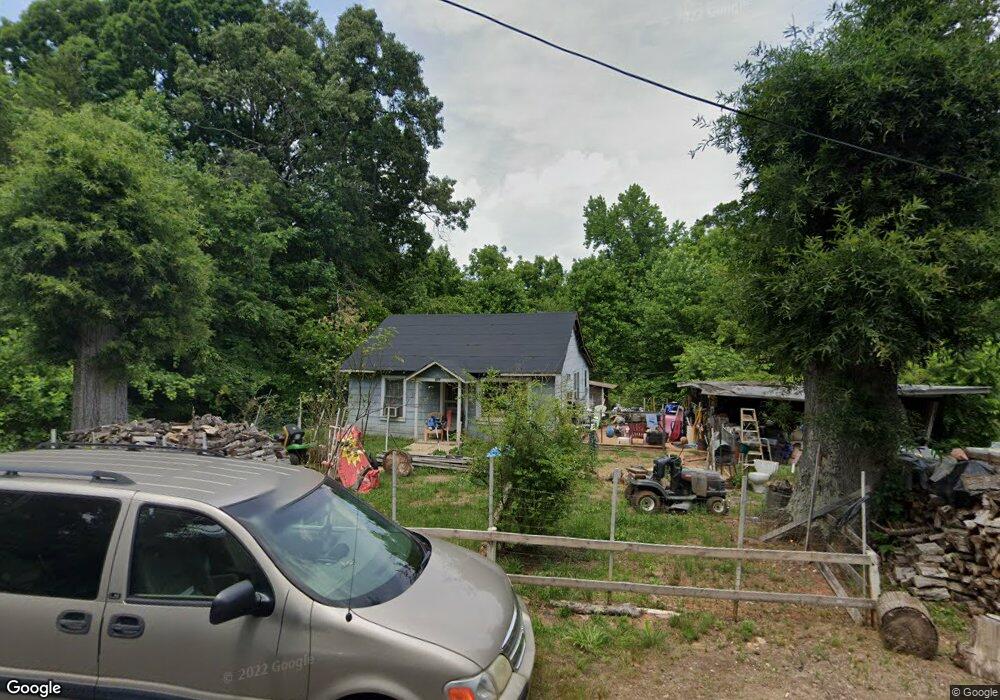 824 Salisbury Ave, Statesville, NC 28677 - photo 1