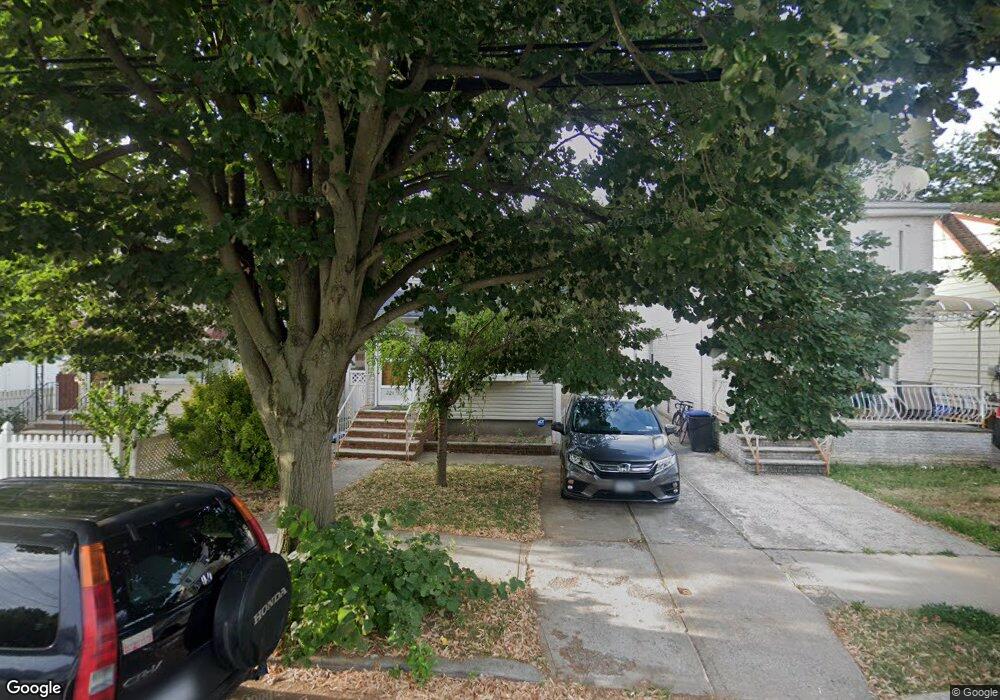 22436 Fairbury Ave, Queens Village, NY 11428 - photo 1