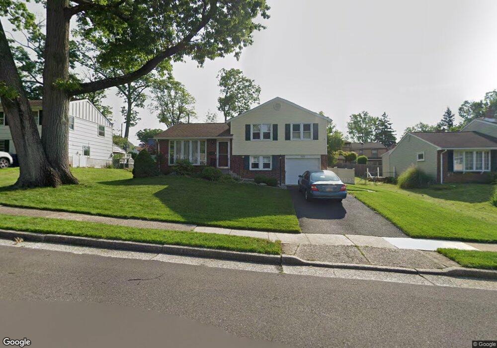 1323 Zachary Rd, Abington, PA 19001 - photo 1