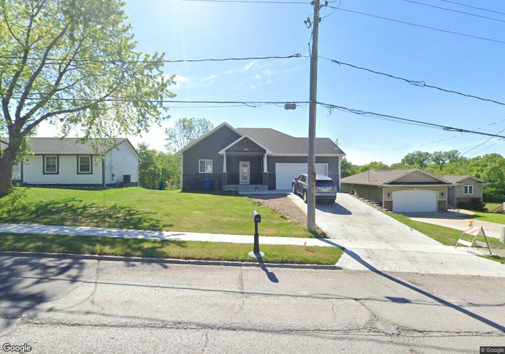 5014 SE 5th St, Des Moines, IA 50315 - photo 1