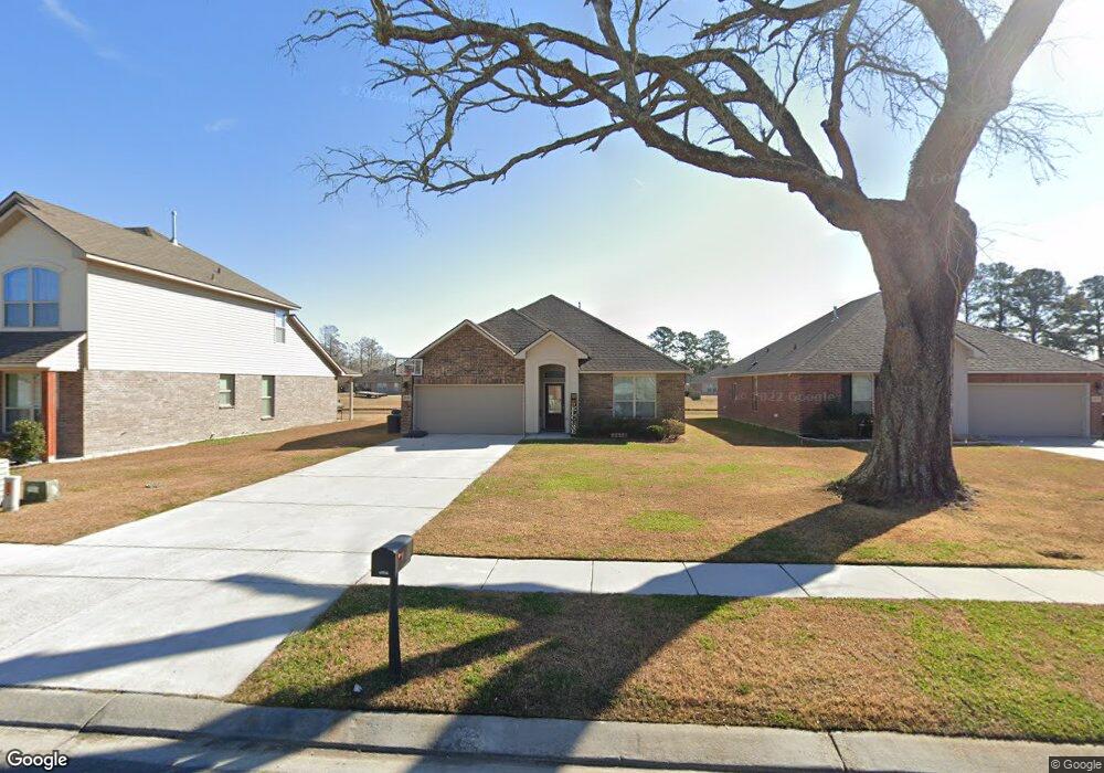 39381 Legacy Lake Dr, Gonzales, LA 70737 - photo 1