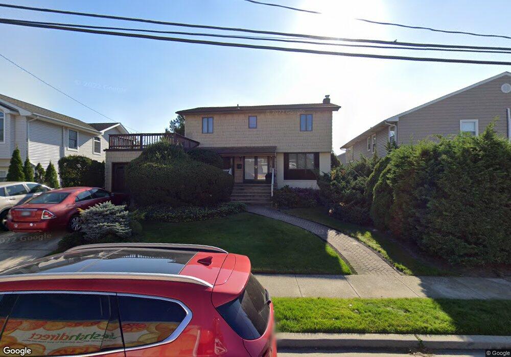 116 Avon Ln, Lido Beach, NY 11561 - photo 1