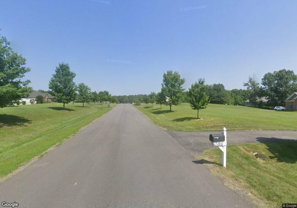 7305 Stoneleigh Ct, Hughesville, MD 20637 - photo 1