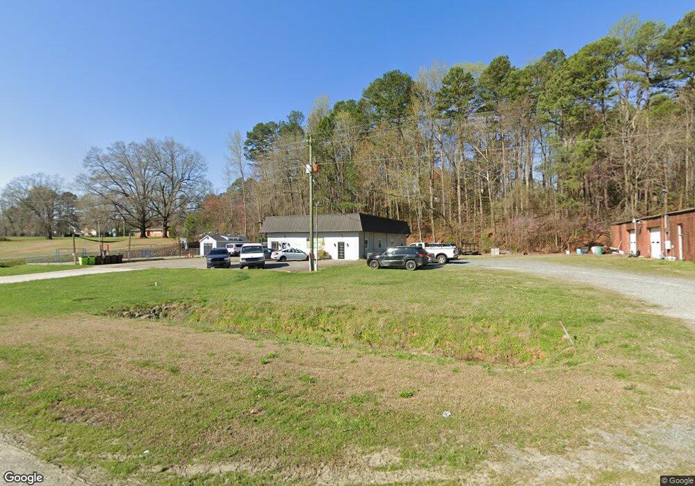 1111 N 2nd Ave, Siler City, NC 27344 - photo 1