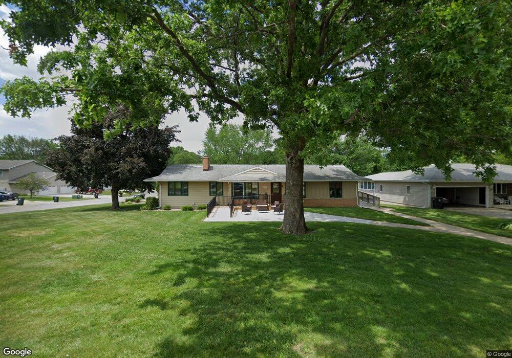 1605 Theimer St, Cedar Falls, IA 50613 - photo 1