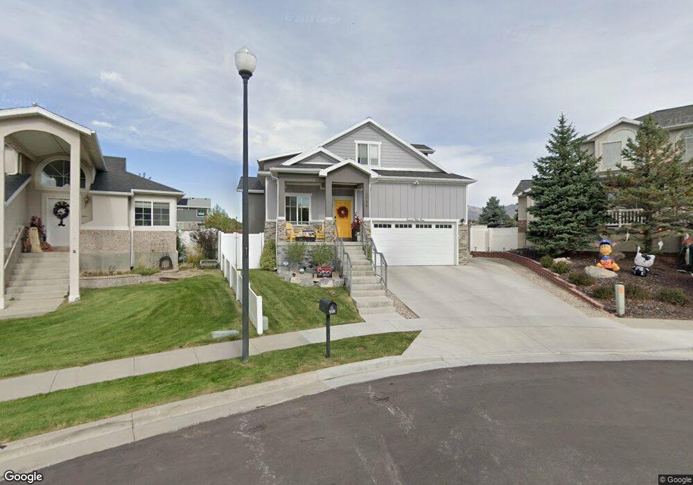 2055 Hidden Village Cir, Sandy, UT 84092 - photo 1