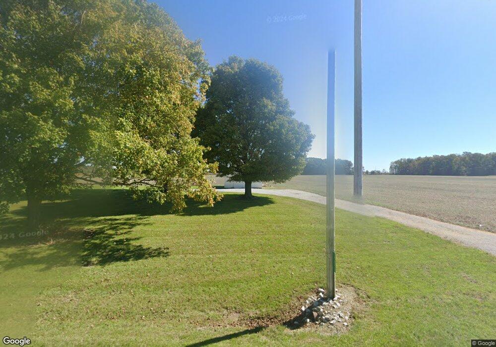 15058 Kettlersville Rd, Wapakoneta, OH 45895 - photo 1