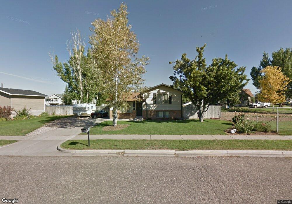 2048 W 2175 S, Syracuse, UT 84075 - photo 1