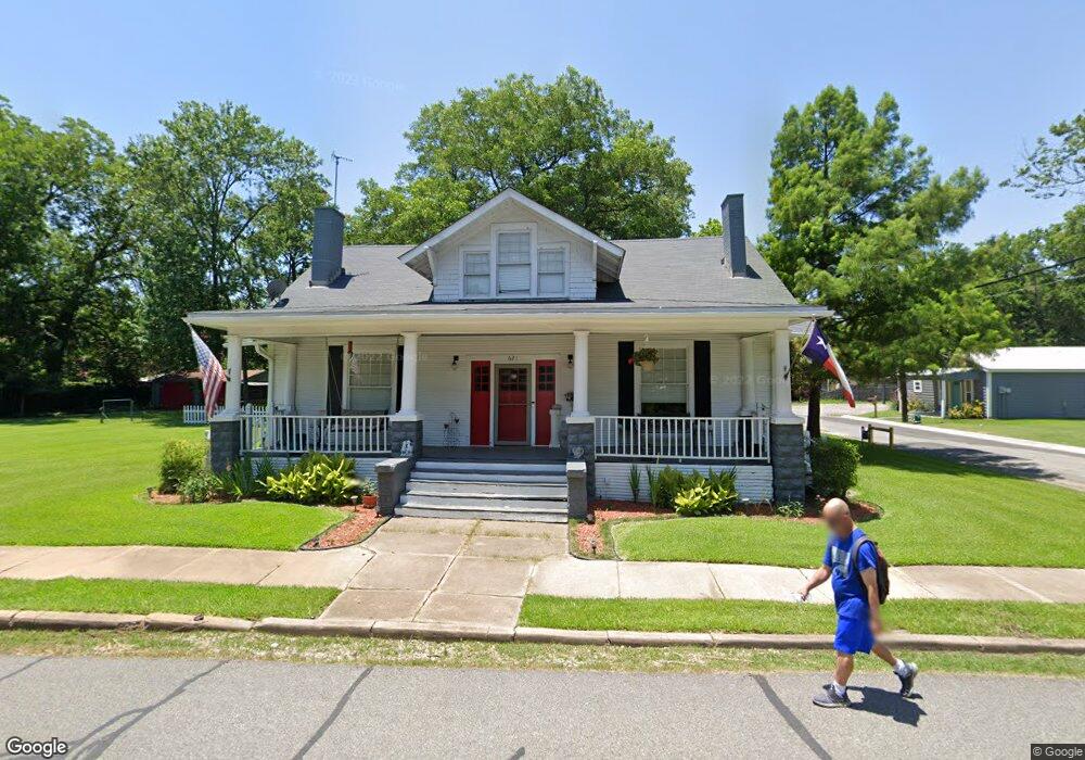 621 Cedar St, Bonham, TX 75418 - photo 1