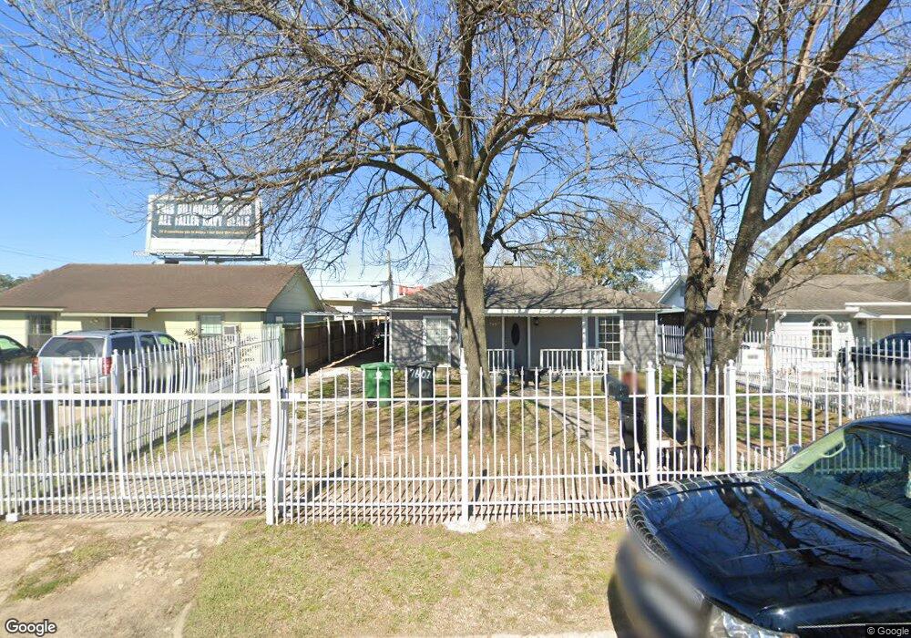 7607 Greenstone St, Houston, TX 77087 - photo 1