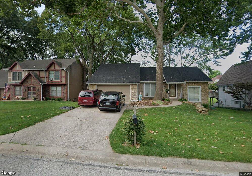 12601 W 70th St, Shawnee, KS 66216 - photo 1