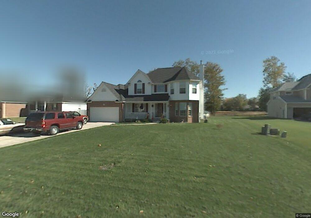 7373 Erica Ln, North Tonawanda, NY 14120 - photo 1