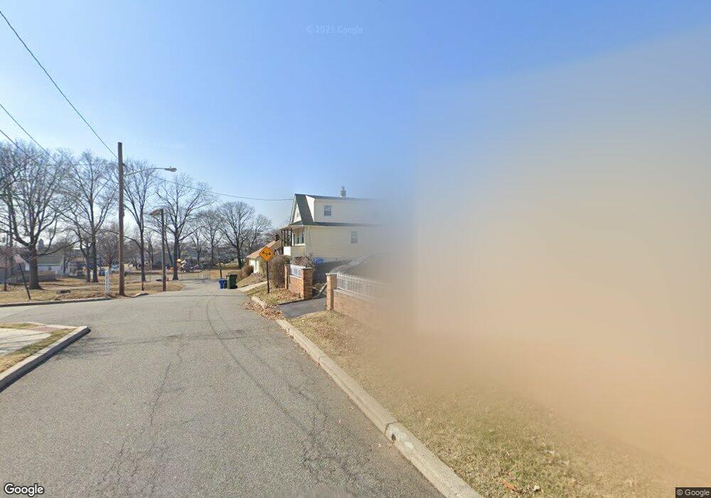 10 Cliff Ave, Fords, NJ 08863 - photo 1