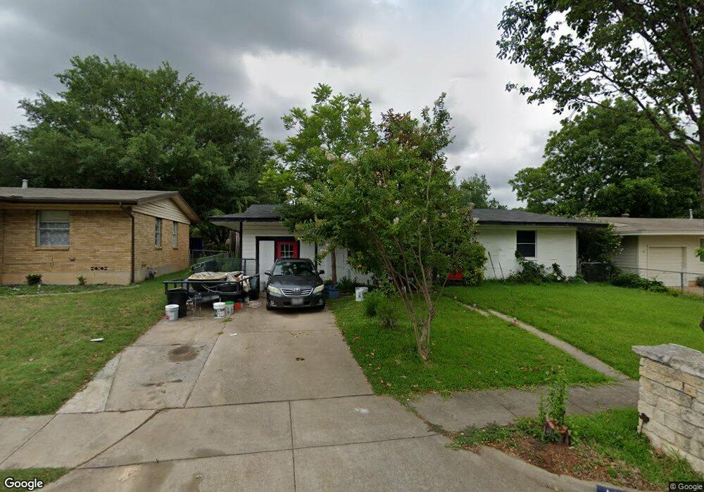 616 Willow St, Hurst, TX 76053 - photo 1