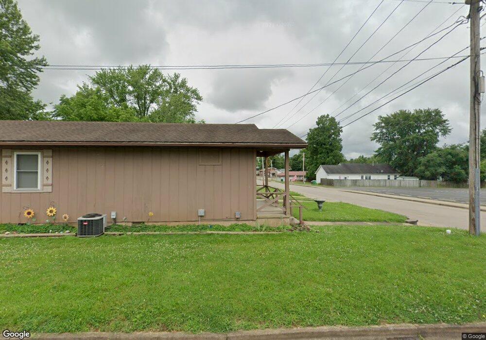 802 Perrine Rd, Farmington, MO 63640 - photo 1