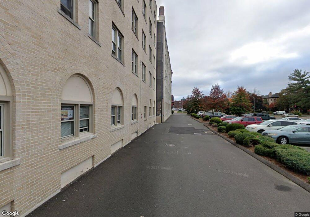 210 Farmington Ave, Hartford, CT 06105 - photo 1