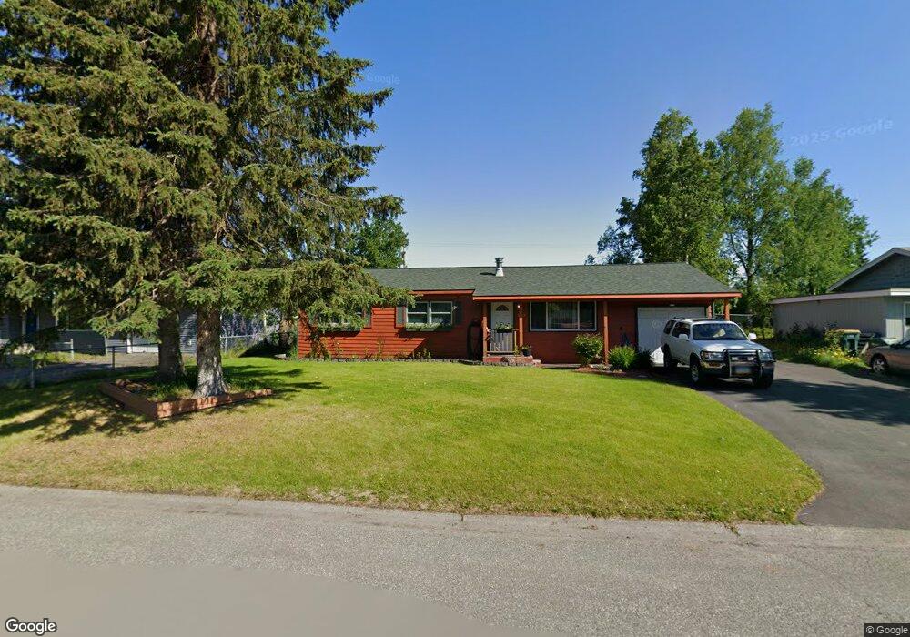 5627 Radcliff Dr, Anchorage, AK 99504 - photo 1