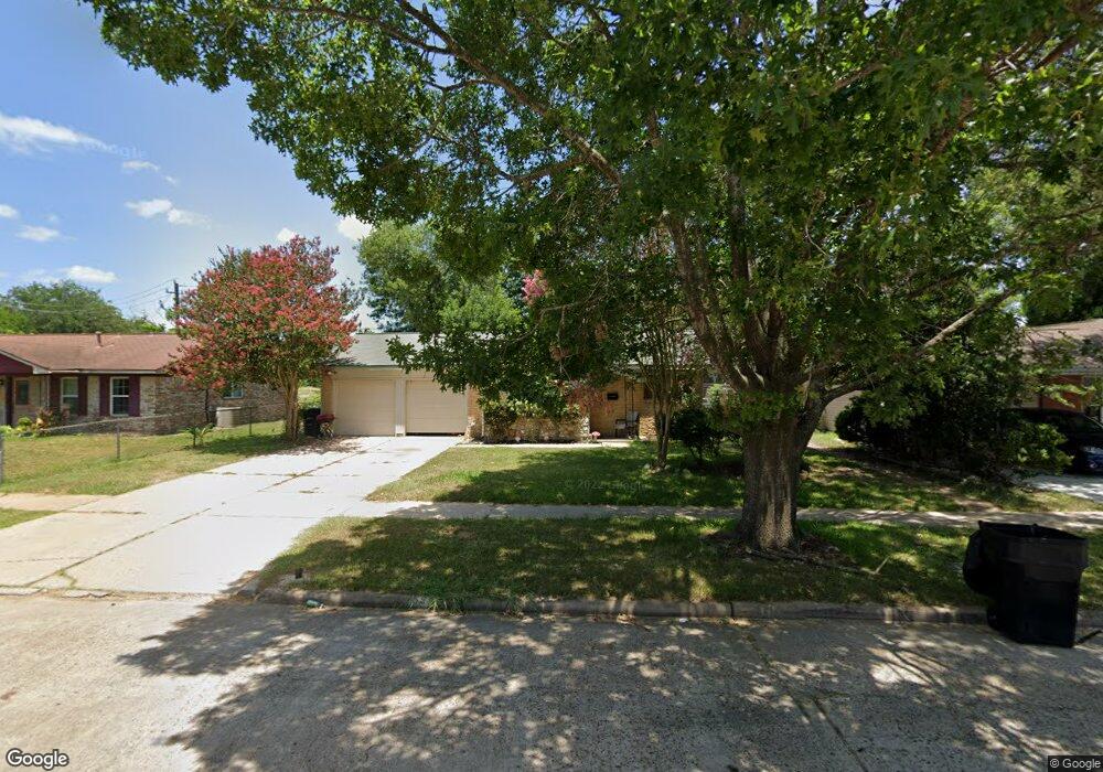 9911 Southport Dr, Houston, TX 77089 - photo 1