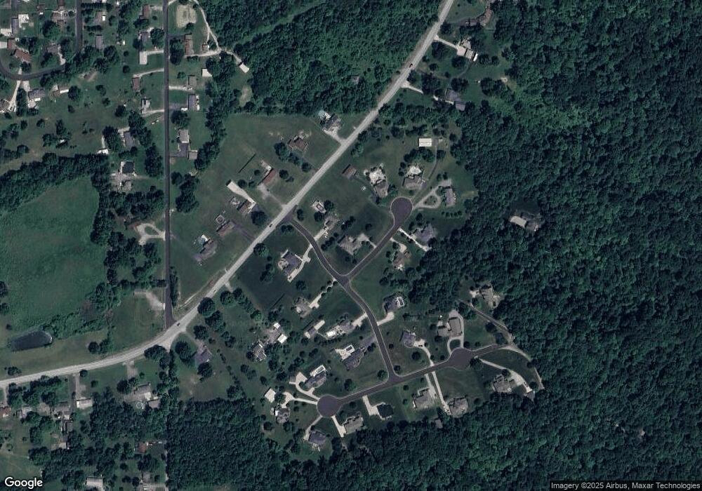 1103 Pear Ridge Dr, Georgetown, IN 47122 - photo 1