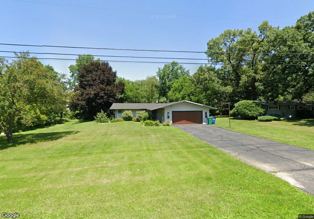 109 Meadow Lark Ln, La Porte, IN 46350 - photo 1