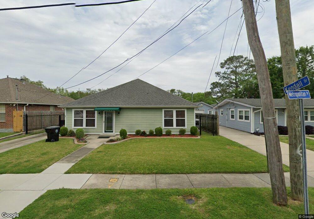 4531 Metropolitan Dr, New Orleans, LA 70126 - photo 1