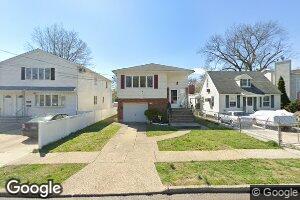 45 Cottonwood Rd, Port Washington, NY 11050